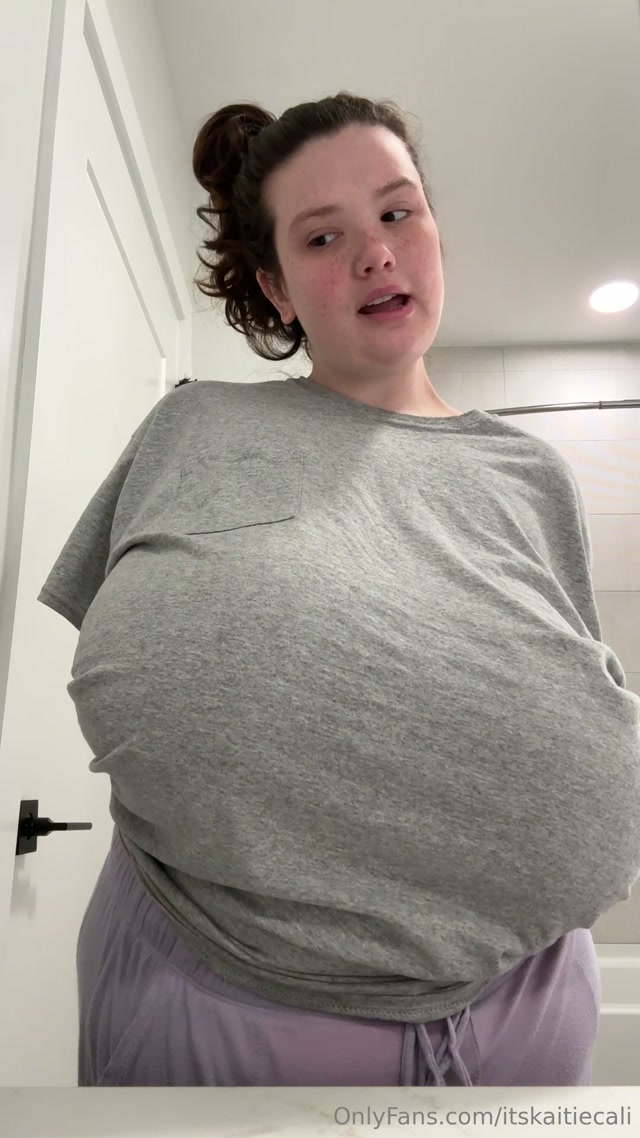 Brand new 12 inch BBC dildo titty fuck🤤. It’s so big and thi..