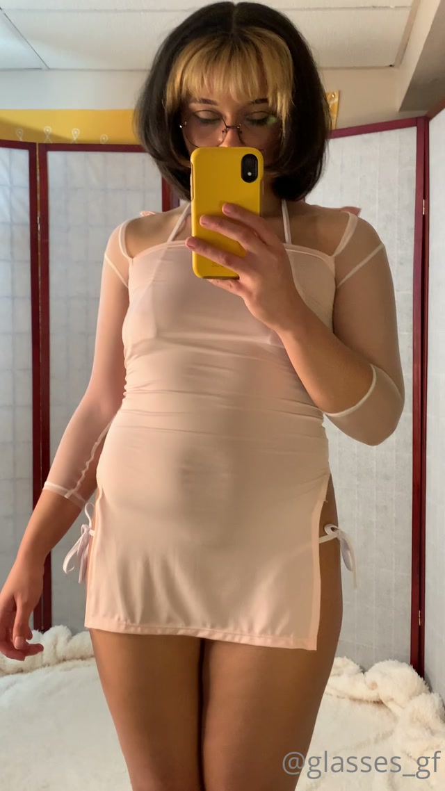 have this dress that was super cute but didn’t fit >u< i cut..